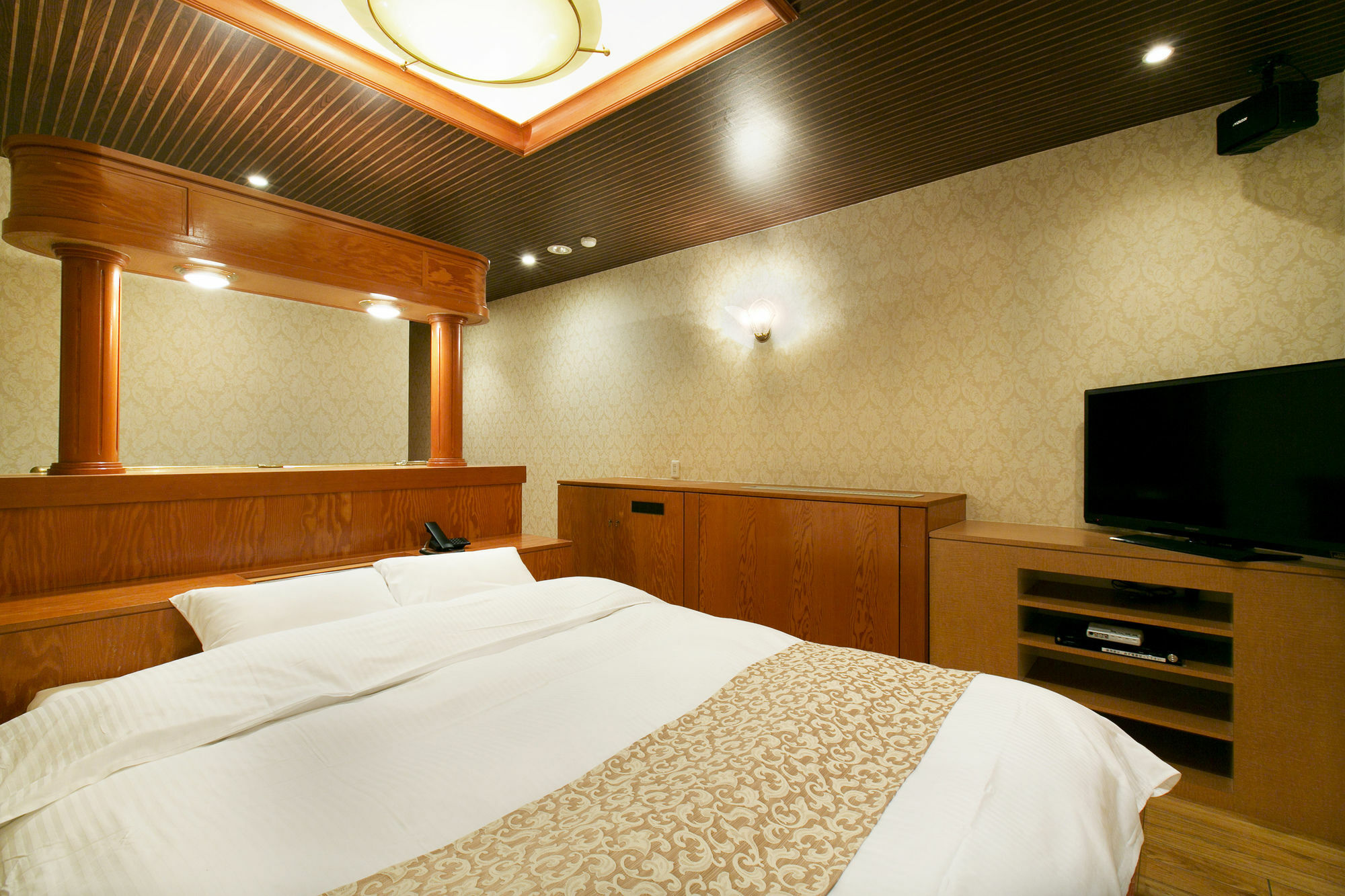 Hotel Luna (Adults Only) Sennan Bagian luar foto